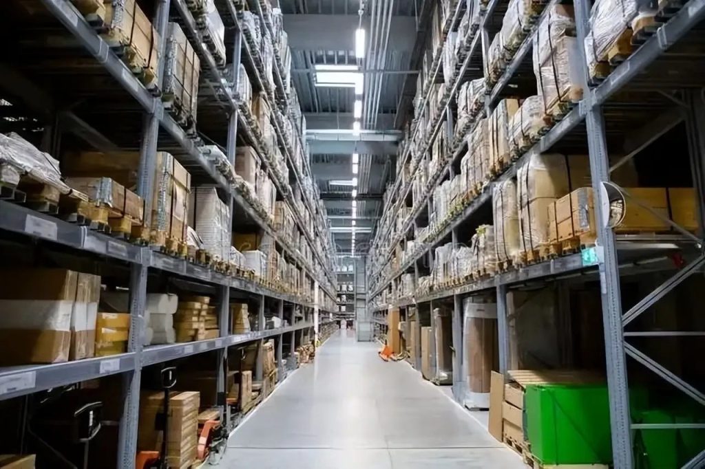 AI-powered smart warehouse with autonomous robots and digital inventory management system